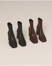 Verali - Lively Stretch Ankle Boots