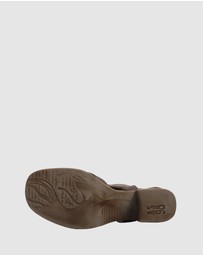 S by Sempre Di - Vestra Platform Sandals