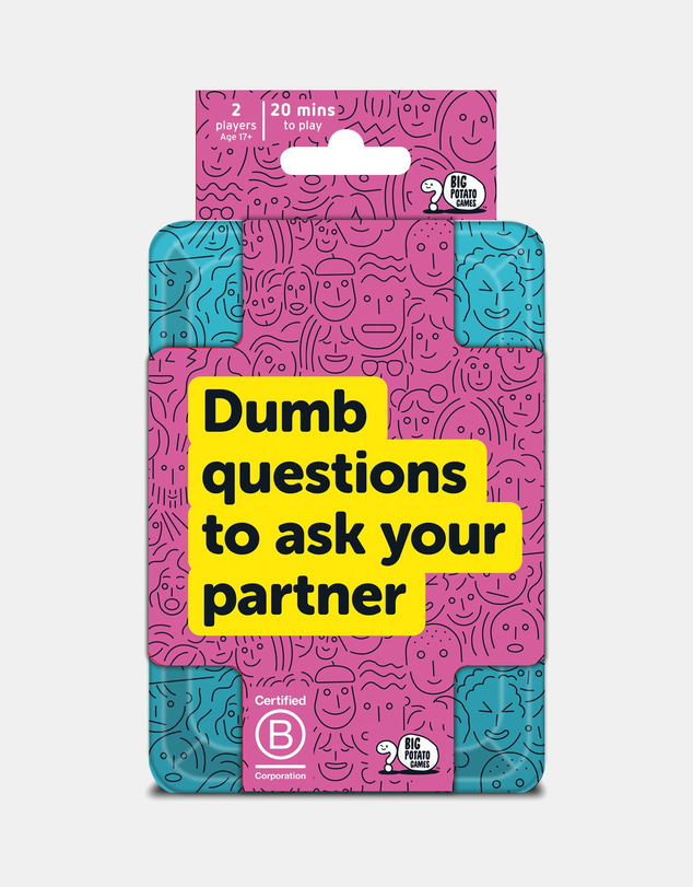 Asmodee - Dumb Questions To Ask Your Partner Travel Edition