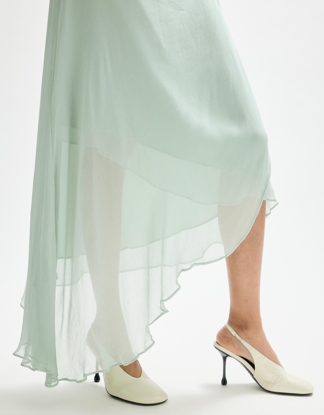 Minima Esenciales - Veda Halter Maxi Dress