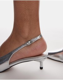 TOPSHOP - Ellie Slingback Mid Heel Court Shoes