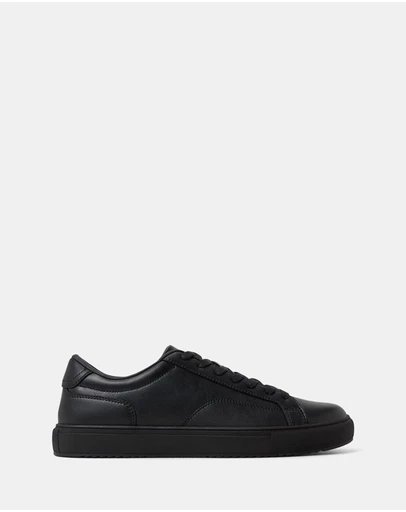 Call It Spring - Kelloway Sneakers
