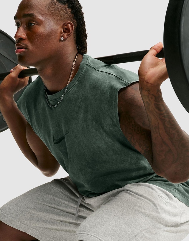 Nike - Nike Sleeveless T-Shirt