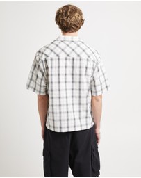 Black Noise White Rain - Homage Cropped Resort Shirt