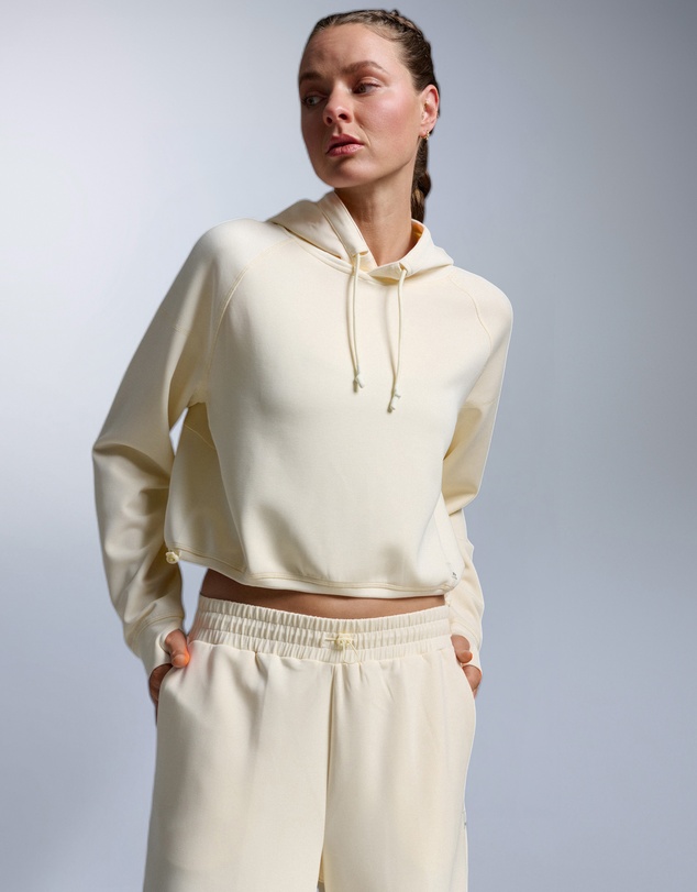 2XU - Wonderluxe Sand Washed Hoodie