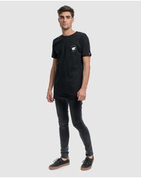 DVNT - Survive Tee