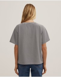 Witchery - V Neck T-shirt