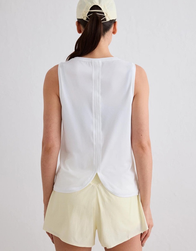 Aim'n - Running Sleeveless Top