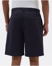 AERE - Cedric Pleated Shorts