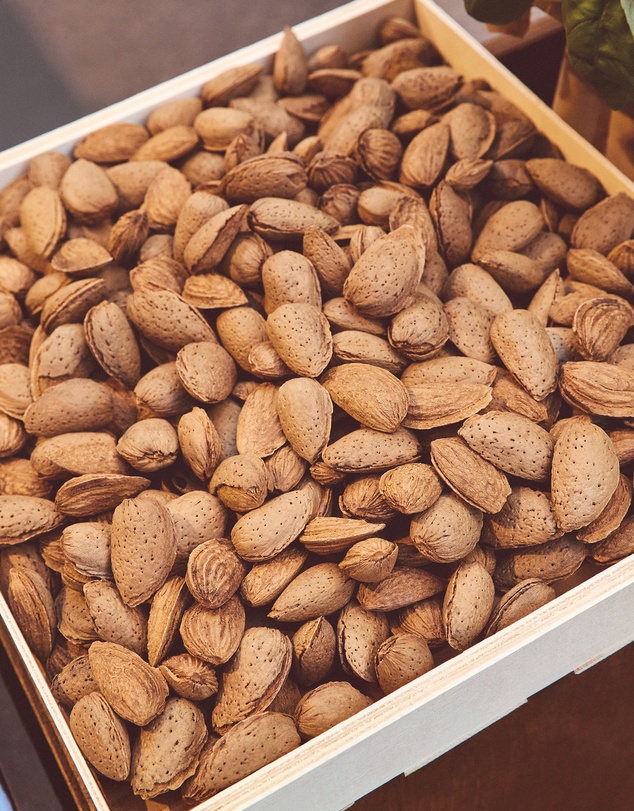 L'Occitane - Almond Smooth Skin Essentials