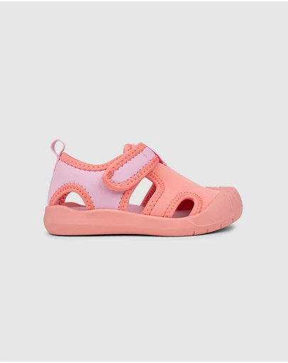 Crywolf - AQUA SANDAL Flamingo Pink