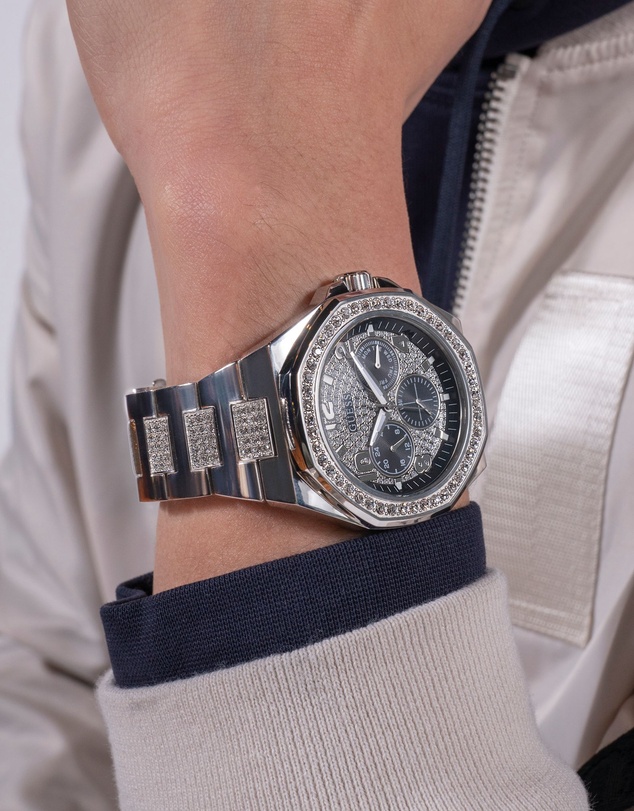 GUESS - Silver-Tone Multi-function Men's 46mm Black Dial with Crystals on Bezel and Strap Analogue Watch