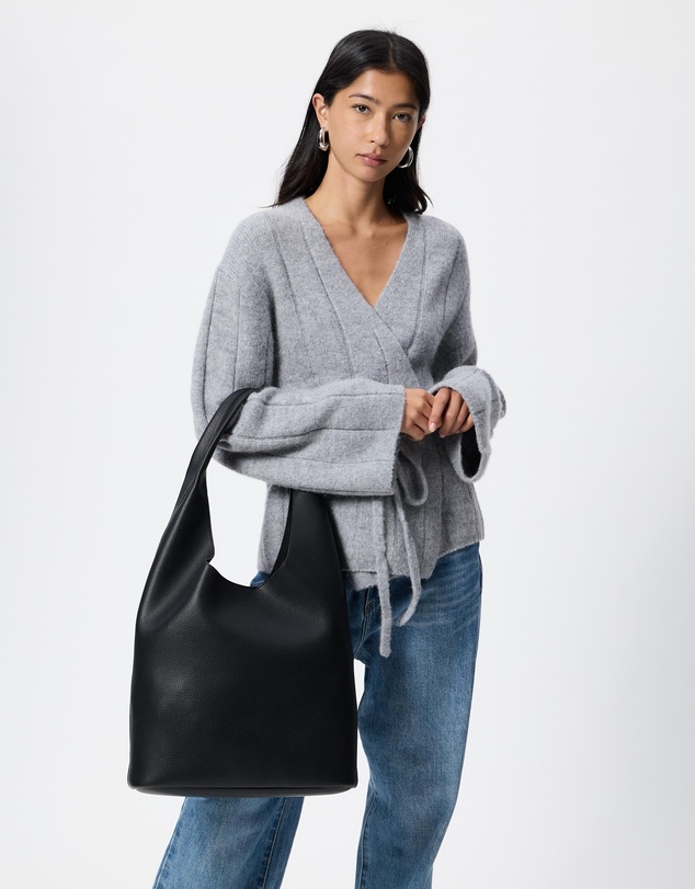 Calvin Klein - Slouchy Pebble Medium Bag