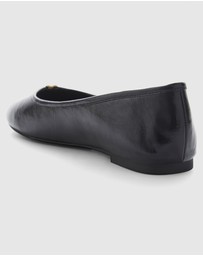 SPURR - Gia - ONLINE EXCLUSIVE