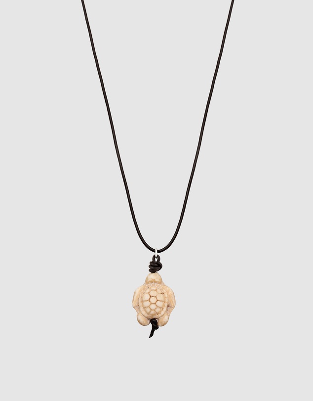 Kuzzoi - ICONIC EXCLUSIVE - Leather Cord Necklace with Turtle Pendant