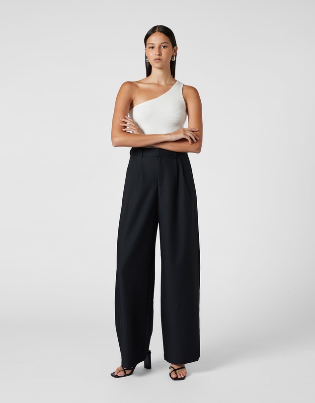 MVN - Set The Pace Knit Top