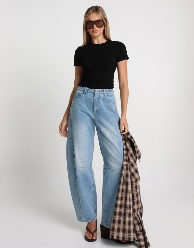 Madison The Label - Cora Barrel Jeans