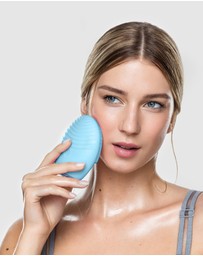 FOREO - LUNA 3 Facial Cleansing Massager - Combination Skin