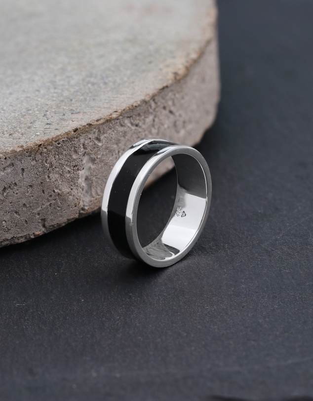 Kuzzoi - ICONIC EXCLUSIVE - Enamel Band Ring in 925 Sterling Silver