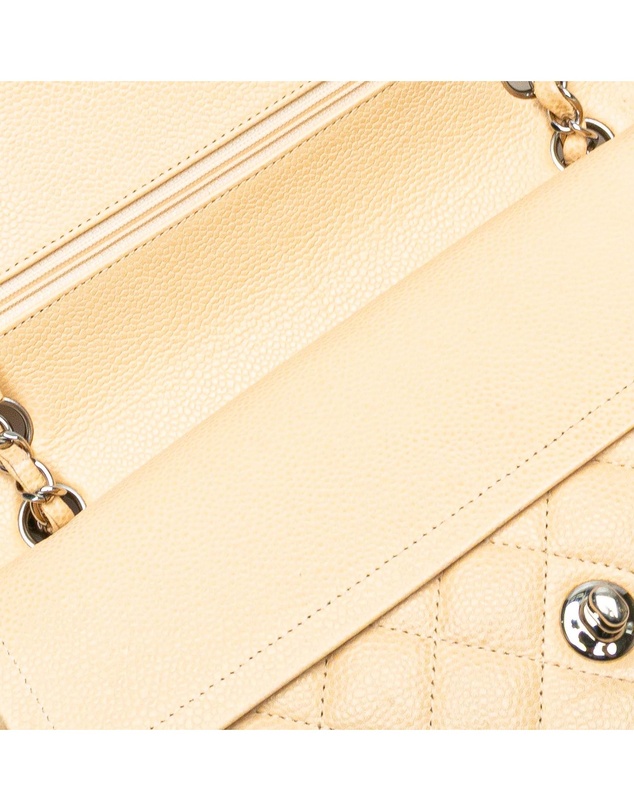 Chanel - Pre-Loved Medium Classic Caviar Double Flap