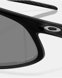 Oakley - RSLV
