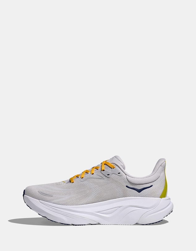 HOKA - Arahi 8 - Men's