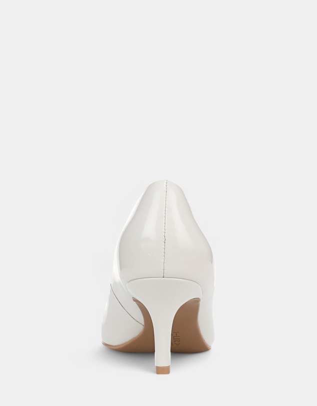 Naturalizer - Everly Kitten Heel - Warm White