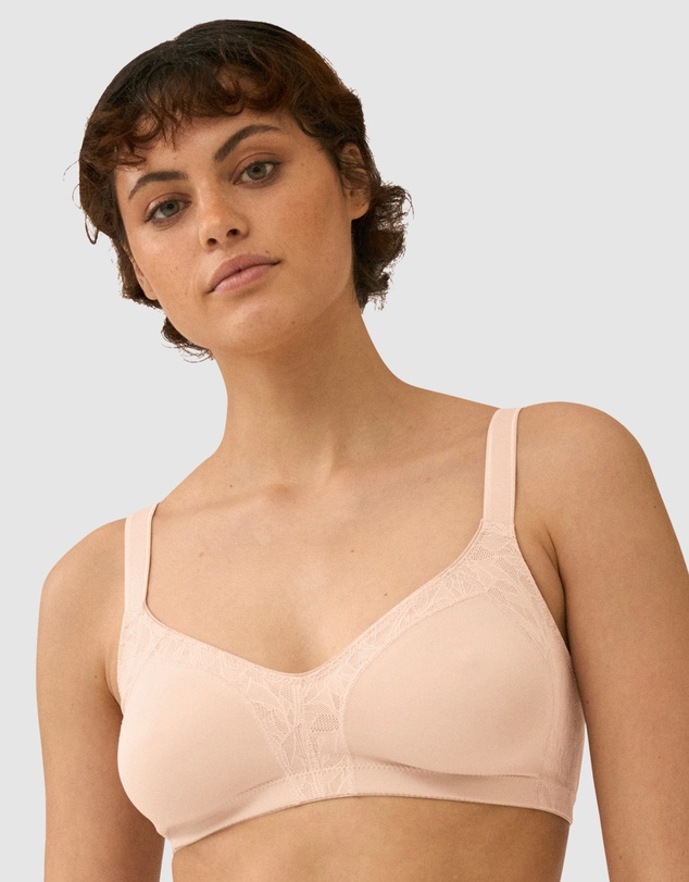 Naturana - Side Smoothing Minimiser Bra With Lace