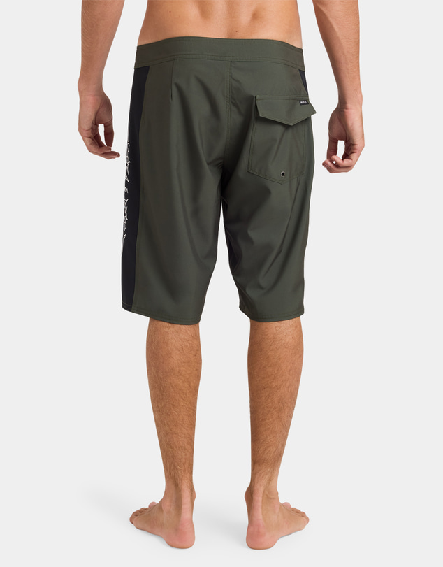 RVCA - Mens Symmetry 22