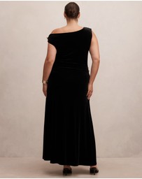 Forever New Curve - Winslet Curve Off Shoulder Velvet Gown
