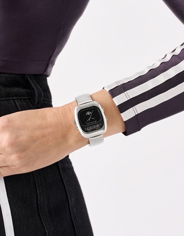 adidas Originals - Retro Wave Three 37mm Stainless Steel Expansion Band Watch