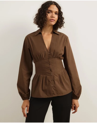 Atmos&Here - Zadie V-Neck Pin Tuck Top