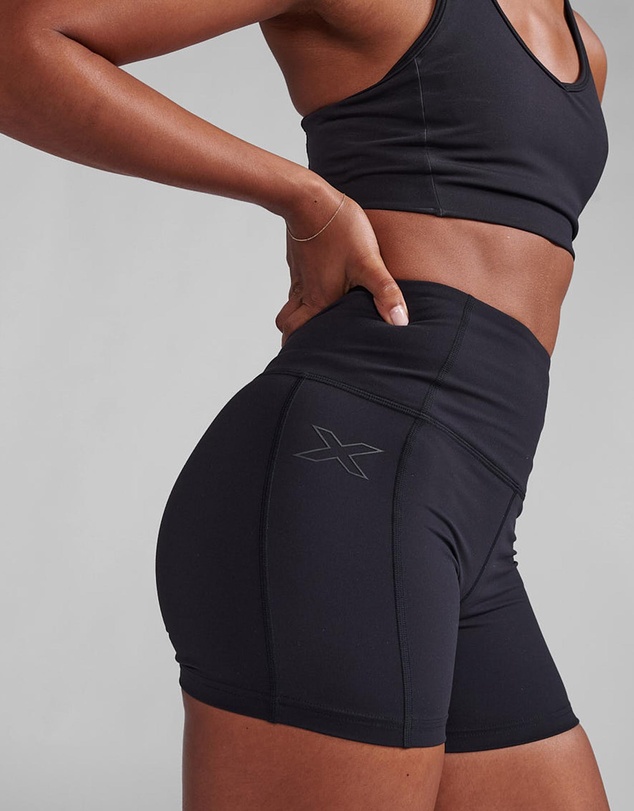 2XU - Form Soft Touch Hi-Rise Compression 4 Inch Shorts