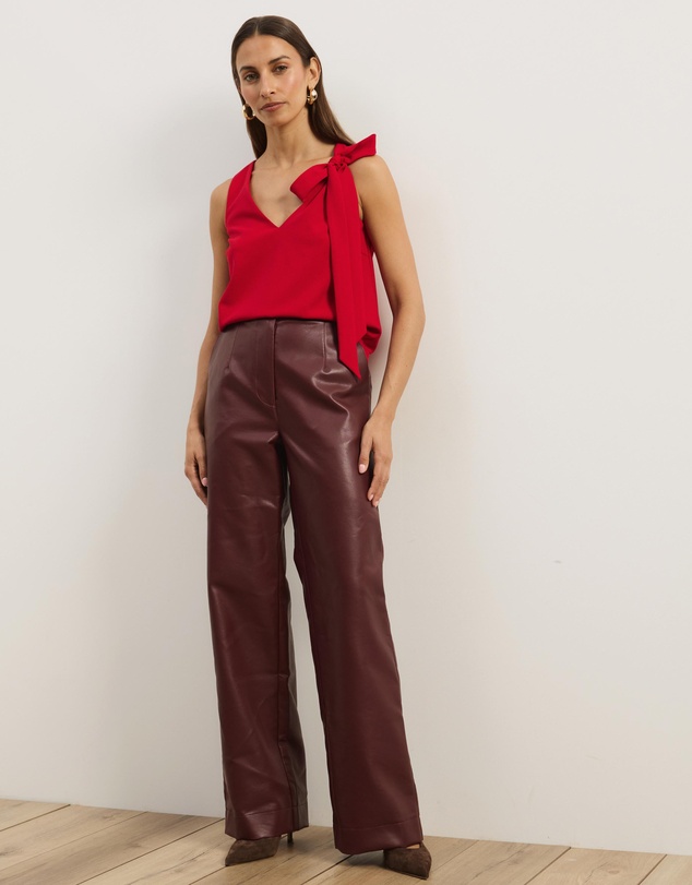 Atmos&Here - Lunet Statement Bow V-Neck Top