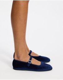 Dazie - Rei Velvet Ballet Flats