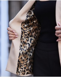 Sosandar - Leopard Print Lining Blazer