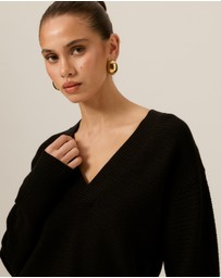 Tussah - Mila V-Neck Knitted Jumper