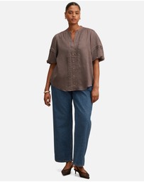 Forever New Curve - Mariella Curve Pin Tuck Blouse