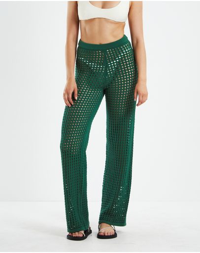 GREEN