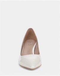 Naturalizer - Everly Kitten Heel - Warm White