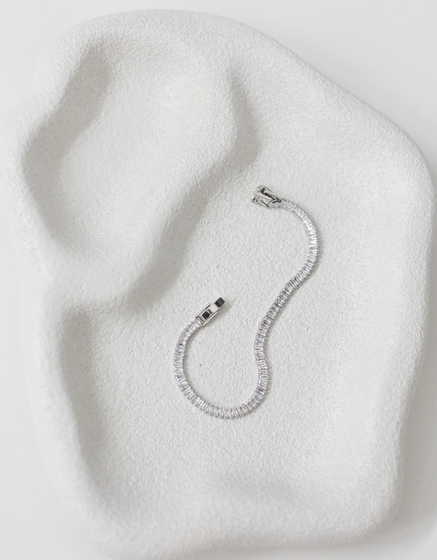 The White Collection - Sidney Bracelet - Baguette Silver Tennis Bracelet