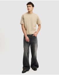 Cotton On - Cropped Fit T-Shirt