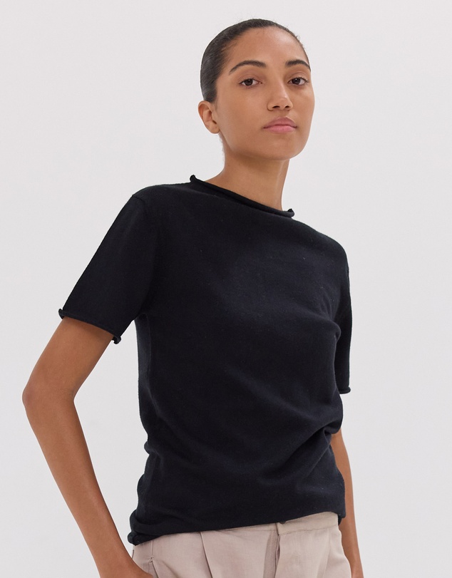 Cloth & Co. - The Funnel Neck Tee Black