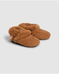 Pretty Brave - COSY MOC Tan