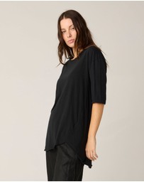Primness - Hap Tee