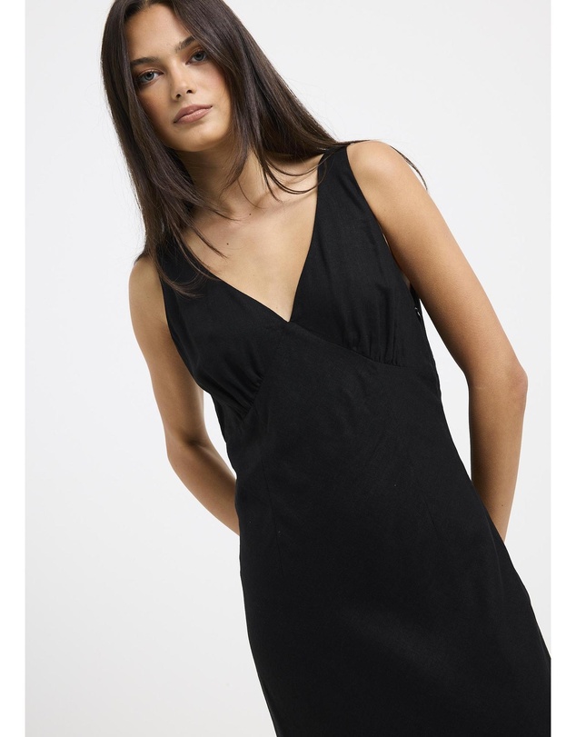 Subtitled - Kaia V Neck Midi Dress