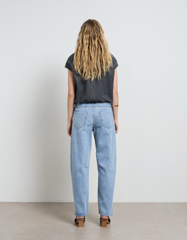 DRICOPER DENIM - Chloe Mid Rise Barrel Jeans