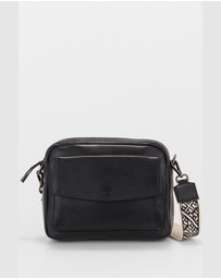 Evity - Pia Leather Crossbody Bag