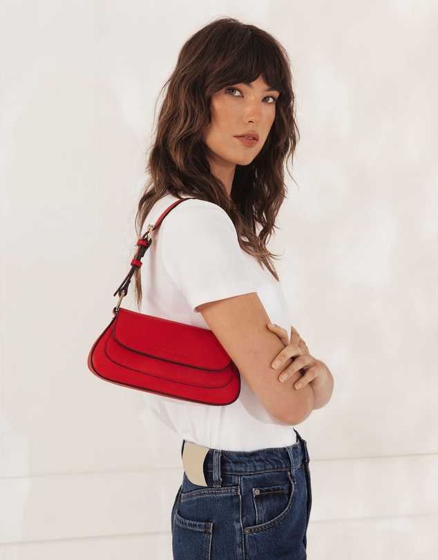 Morgan & Taylor - Hailey Shoulder Bag in Bright Red