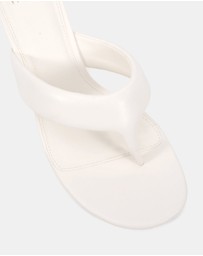 Novo - Linger Heels